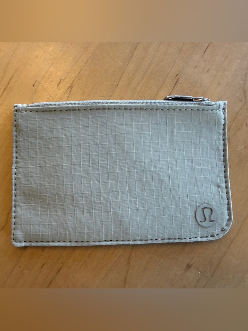 Lululemon Small Zip Card Holder in Light Gray